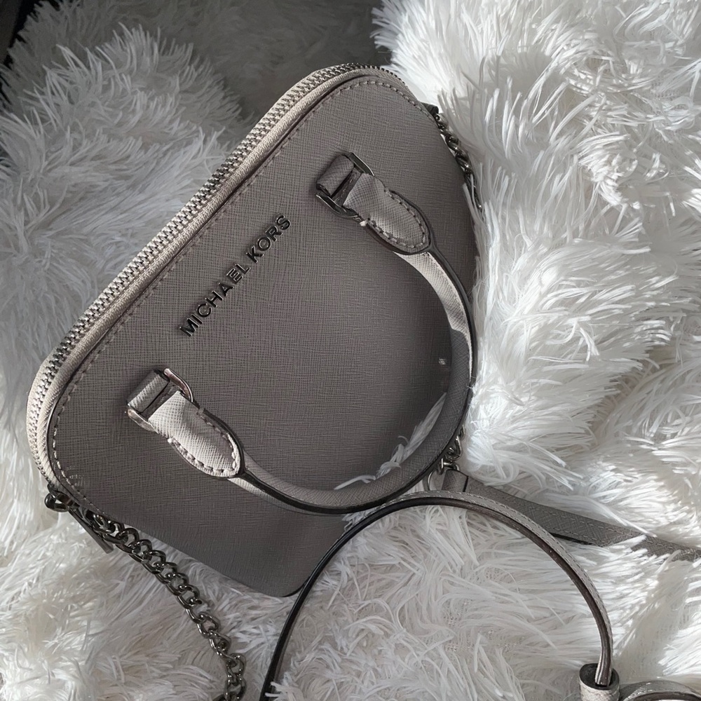 michael kors mini bag